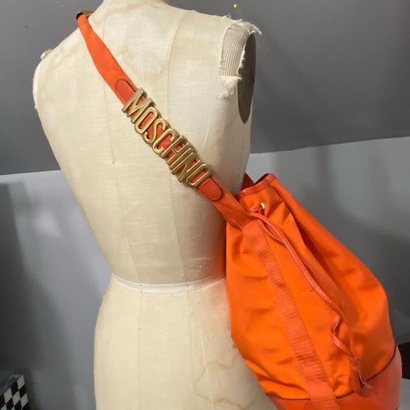 Moschino Vintage Bucket bag - Picture 9 of 13